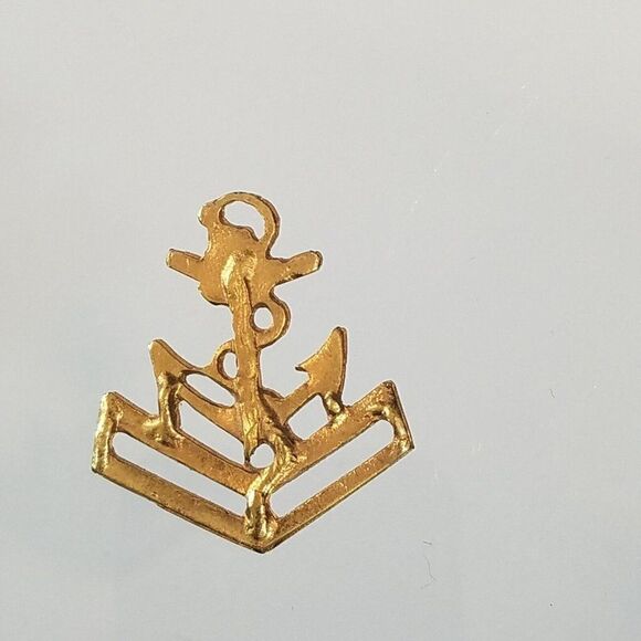 Nautical Boat Anchor Charm Tag Crafts Sewing Accent Gold Tone - Picture 3 of 4